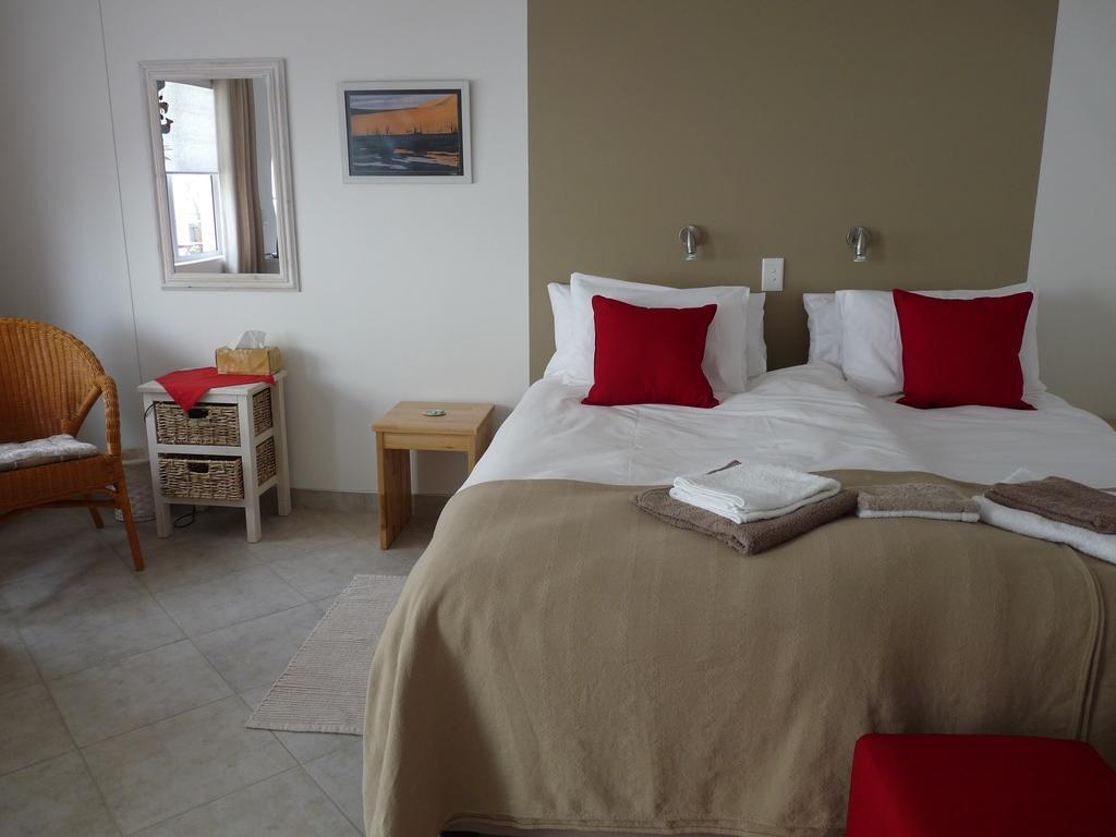 סווקופמונד Meike'S Guesthouse חדר תמונה